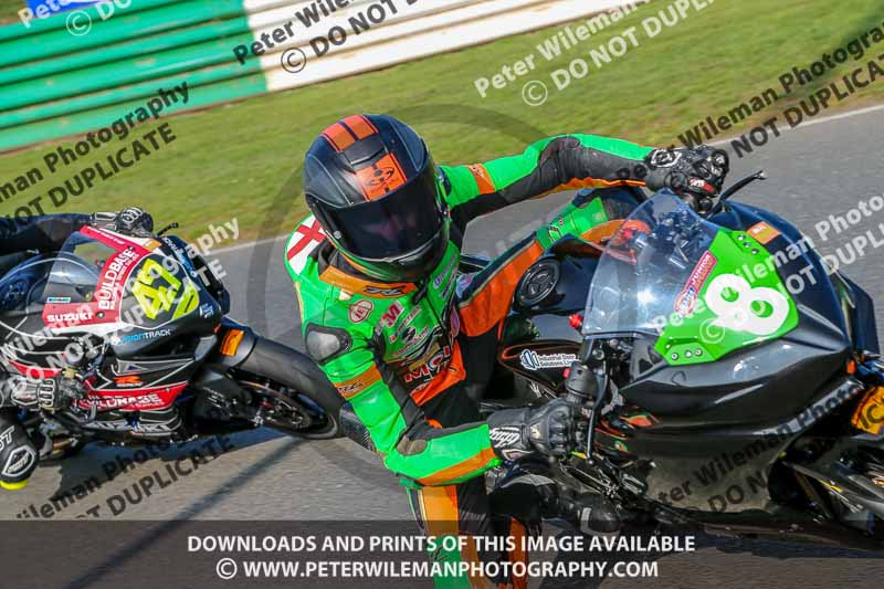 PJ Motorsport Photography 2018;enduro digital images;event digital images;eventdigitalimages;mallory park;mallory park photographs;mallory park trackday;mallory park trackday photographs;no limits trackdays;peter wileman photography;racing digital images;trackday digital images;trackday photos